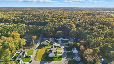 Tiny photo for 526 Carter Court, Newport News, VA 23603 (MLS # 2529882)