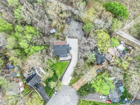 Tiny photo for 2002 Castle Glen Court, Chesterfield, VA 23236 (MLS # 2608264)