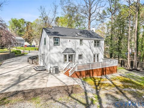 Tiny photo for 2002 Castle Glen Court, Chesterfield, VA 23236 (MLS # 2608264)