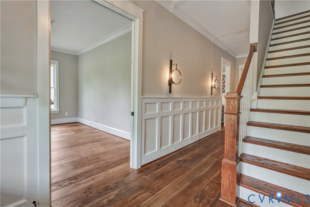 4925 Singing Bird Drive