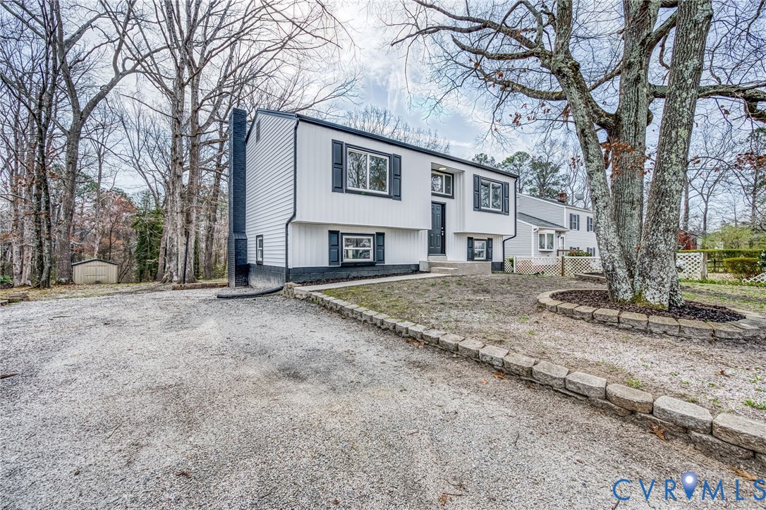 9431 Lost Forest Drive