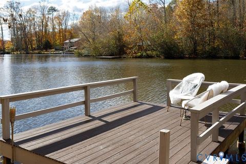 Tiny photo for 6904 Lakeshore Court, Quinton, VA 23141 (MLS # 2532552)