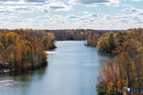 Tiny photo for 6904 Lakeshore Court, Quinton, VA 23141 (MLS # 2532552)