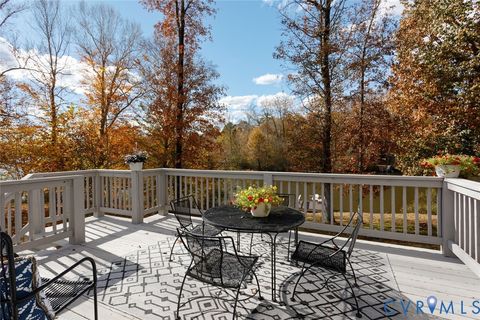 Tiny photo for 6904 Lakeshore Court, Quinton, VA 23141 (MLS # 2532552)