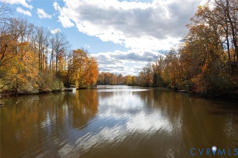 Tiny photo for 6904 Lakeshore Court, Quinton, VA 23141 (MLS # 2532552)