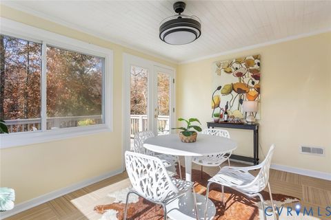 Tiny photo for 6904 Lakeshore Court, Quinton, VA 23141 (MLS # 2532552)