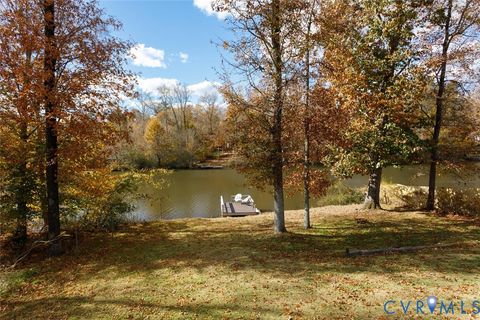 Tiny photo for 6904 Lakeshore Court, Quinton, VA 23141 (MLS # 2532552)