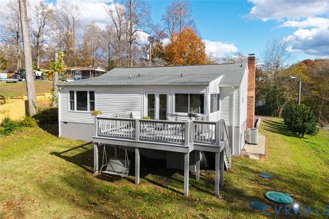 Tiny photo for 6904 Lakeshore Court, Quinton, VA 23141 (MLS # 2532552)