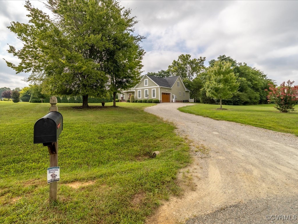 1130 Sparrows Lane