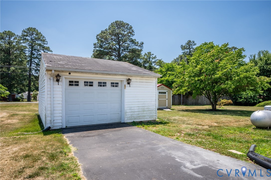1105 Rossford Road