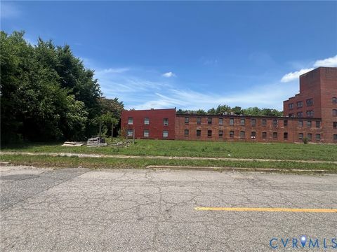 Tiny photo for 905 Commerce Street, Petersburg, VA 23803 (MLS # 2615892)