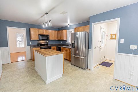 Tiny photo for 154 Black Creek Lane, Aylett, VA 23009 (MLS # 2533599)