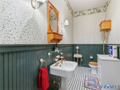 Tiny photo for 11152 Cross County Road, Mineral, VA 23117 (MLS # 2604196)