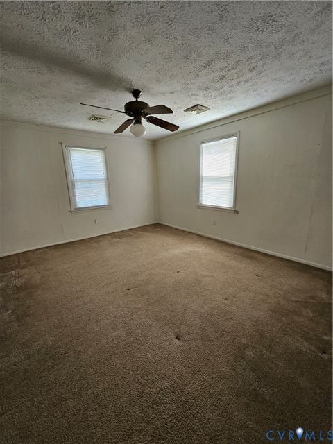 Tiny photo for 203 N Amelia Avenue, Blackstone, VA 23824 (MLS # 2609301)