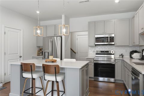 Tiny photo for 1900 Roseneath Road #4B, Richmond, VA 23230 (MLS # 2613282)
