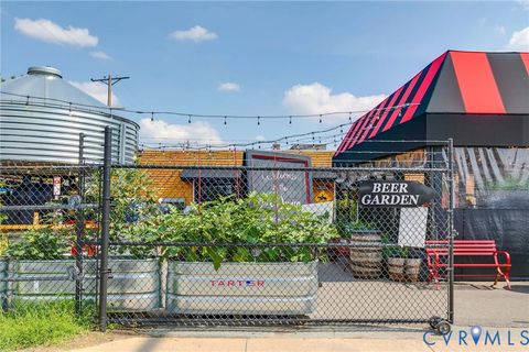 Tiny photo for 1900 Roseneath Road #4B, Richmond, VA 23230 (MLS # 2613282)