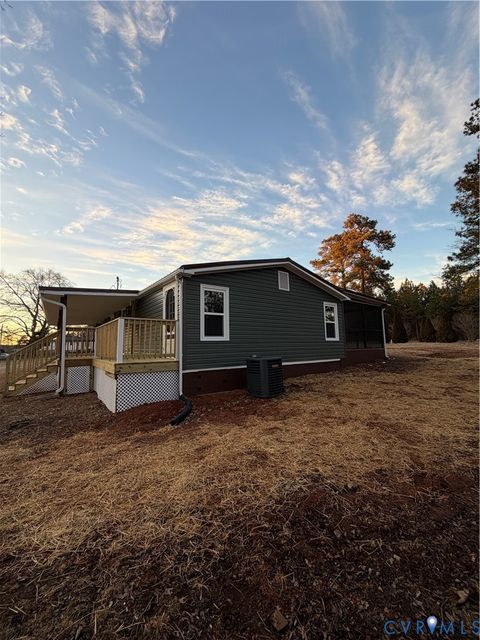 Tiny photo for 2207 Brodnax Road, Brodnax, VA 23920 (MLS # 2603545)