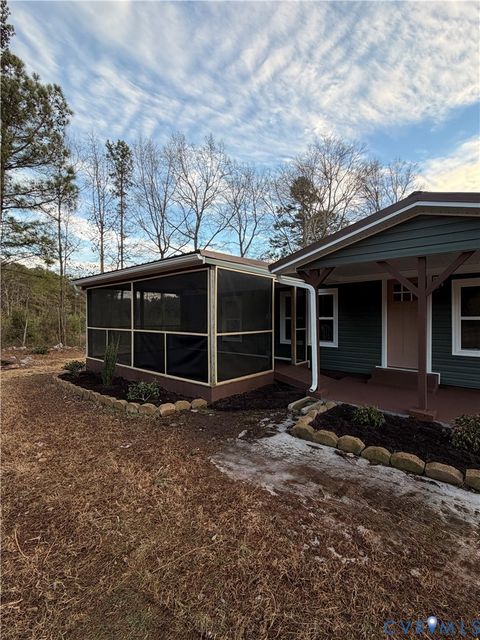 Tiny photo for 2207 Brodnax Road, Brodnax, VA 23920 (MLS # 2603545)