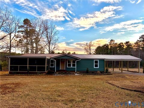 Tiny photo for 2207 Brodnax Road, Brodnax, VA 23920 (MLS # 2603545)