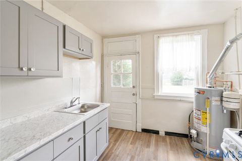 Tiny photo for 1209 Wallace Street, Richmond, VA 23220 (MLS # 2530376)
