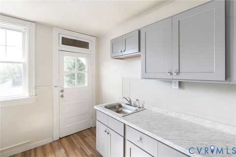 Tiny photo for 1209 Wallace Street, Richmond, VA 23220 (MLS # 2530376)