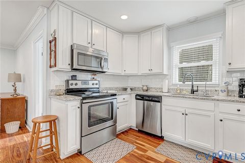 Tiny photo for 202 Bruce Road, Tappahannock, VA 22560 (MLS # 2600409)