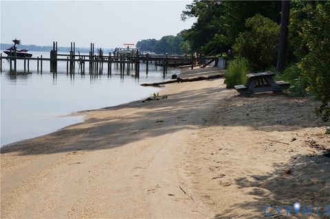 Tiny photo for 202 Bruce Road, Tappahannock, VA 22560 (MLS # 2600409)