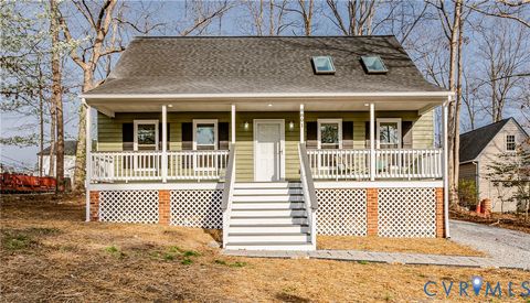 Photo of 8801 Pleasant Ridge Road, North Chesterfield, VA 23237 (MLS # 2606030)