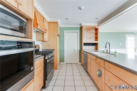 Tiny photo for 1976 Essex Mill Road, Dunnsville, VA 22454 (MLS # 2531581)