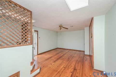 Tiny photo for 7641 Elko Road, Sandston, VA 23150 (MLS # 2609699)
