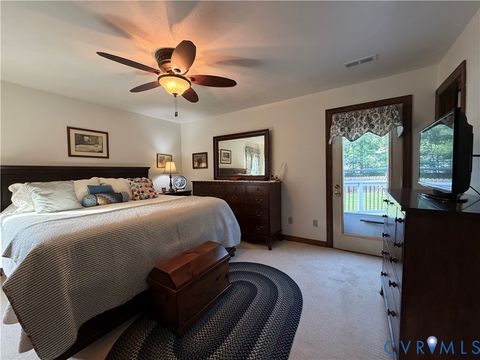 Tiny photo for 529 Wittington Drive, Chesapeake, VA 23322 (MLS # 2618053)