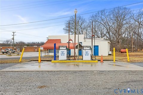 Tiny photo for 16855 Oak Street, Dillwyn, VA 23936 (MLS # 2608899)