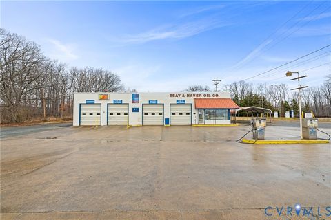 Tiny photo for 16855 Oak Street, Dillwyn, VA 23936 (MLS # 2608899)