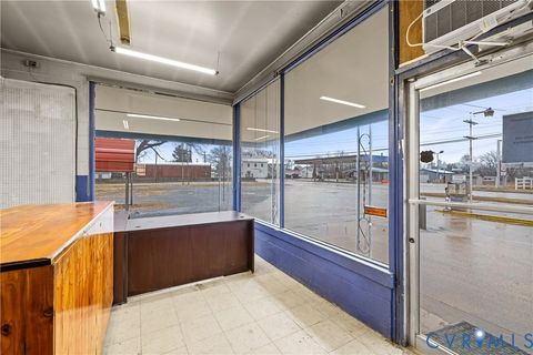 Tiny photo for 16855 Oak Street, Dillwyn, VA 23936 (MLS # 2608899)