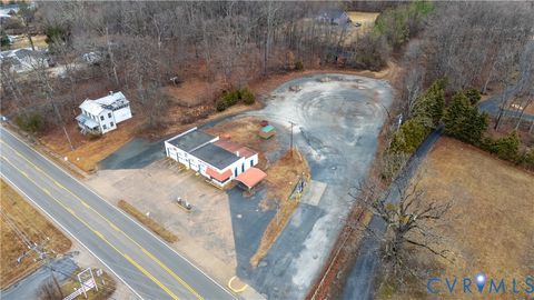 Tiny photo for 16855 Oak Street, Dillwyn, VA 23936 (MLS # 2608899)