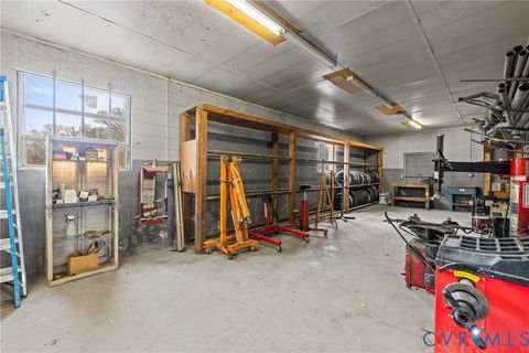 Tiny photo for 16855 Oak Street, Dillwyn, VA 23936 (MLS # 2608899)