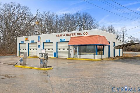 Tiny photo for 16855 Oak Street, Dillwyn, VA 23936 (MLS # 2608899)