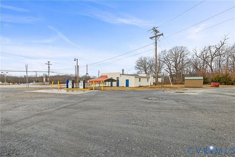 Tiny photo for 16855 Oak Street, Dillwyn, VA 23936 (MLS # 2608899)