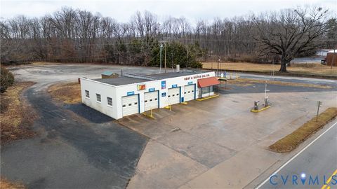 Tiny photo for 16855 Oak Street, Dillwyn, VA 23936 (MLS # 2608899)