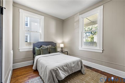 Tiny photo for 618 E Gladstone Avenue, Richmond, VA 23222 (MLS # 2532892)