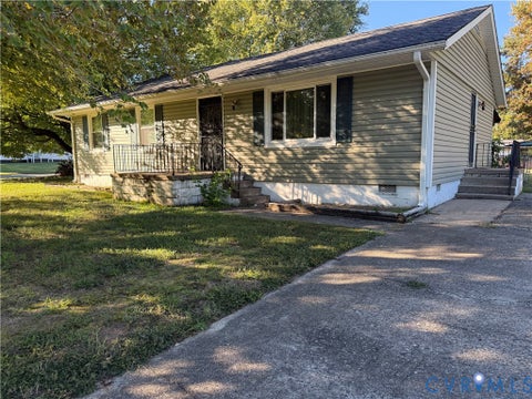 Photo of 1400 Etna Circle, Henrico, VA 23231 (MLS # 2627405)