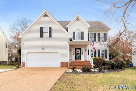 Photo of 11032 Greenline Court, Mechanicsville, VA 23116 (MLS # 2602189)