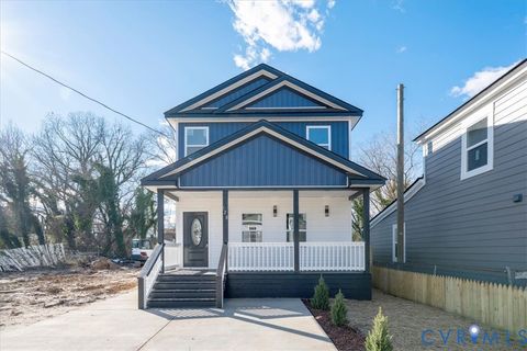 Photo of 128 S Little Church Street, Petersburg, VA 23803 (MLS # 2533130)