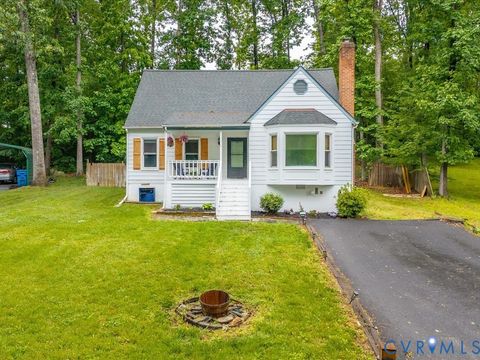 Tiny photo for 6806 Full Rack Circle, Midlothian, VA 23112 (MLS # 2612489)