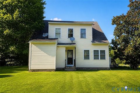 Photo of 388 Bugan Villa Drive, Shacklefords, VA 23156 (MLS # 2619437)