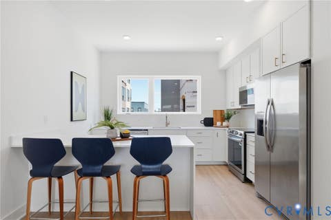 Tiny photo for 112 Manchester Mews, Richmond, VA 23224 (MLS # 2621158)