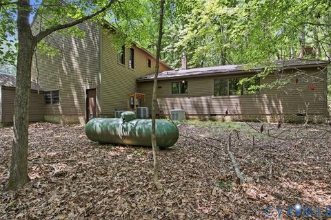 Tiny photo for 7581 Granny Valley Road, Gloucester, VA 23061 (MLS # 2618597)