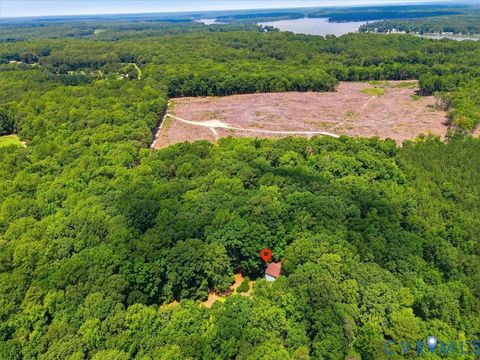 Tiny photo for 7581 Granny Valley Road, Gloucester, VA 23061 (MLS # 2618597)