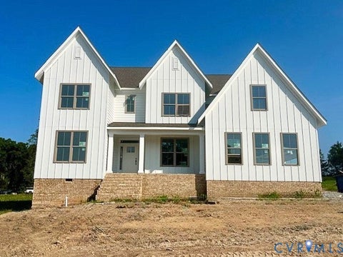 Photo of 18112 Copper Fox Loop, Moseley, VA 23120 (MLS # 2623425)