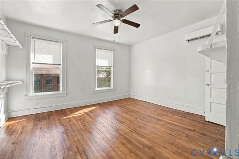 Tiny photo for 1007-1009 Hinton Street, Petersburg, VA 23803 (MLS # 2626484)